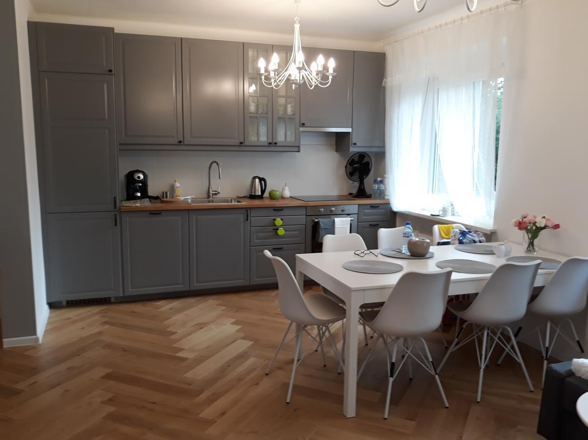 2 Bedroom City Center Apartment Κατοβίτσε Εξωτερικό φωτογραφία